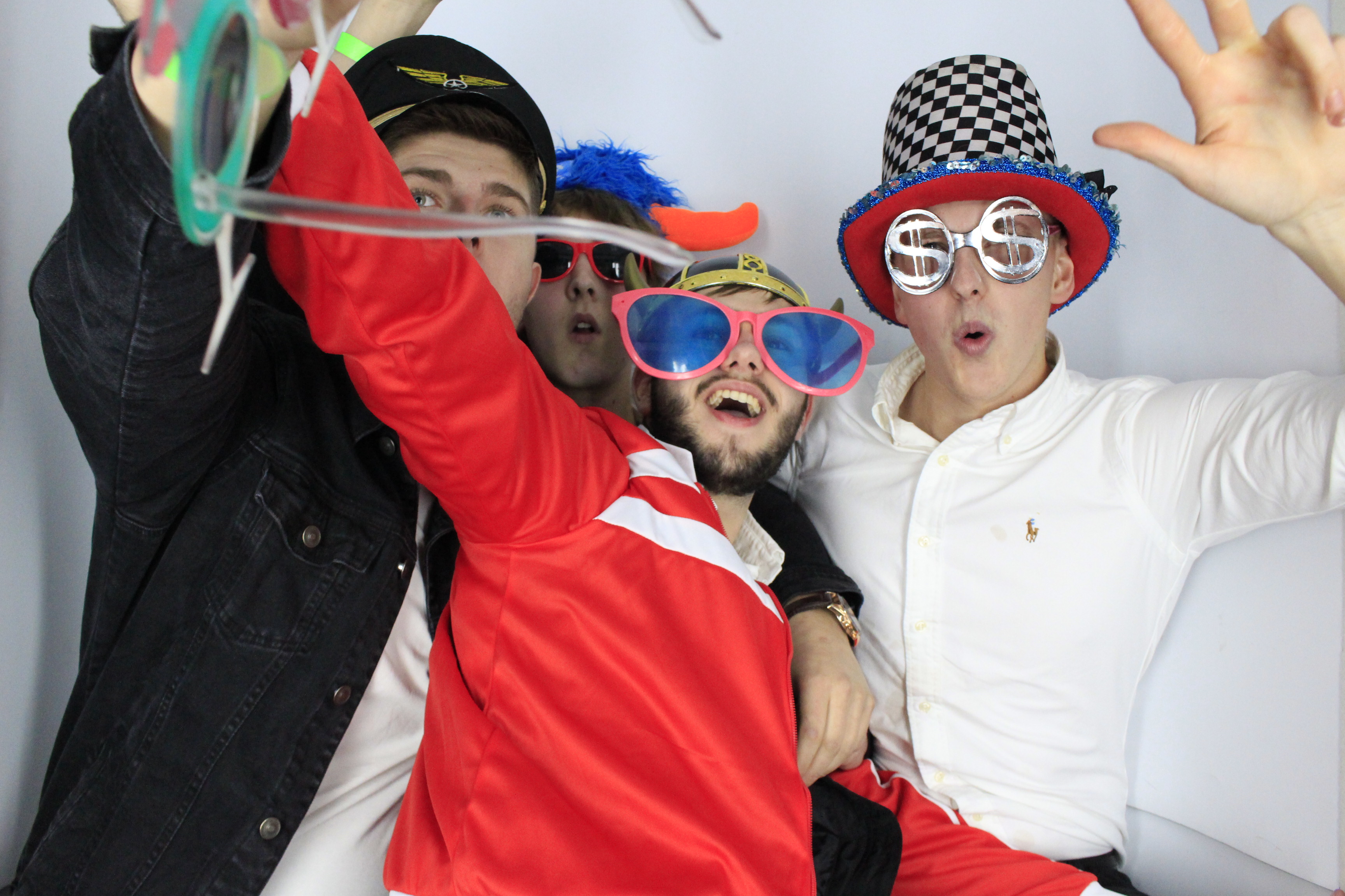 Issy & Alice's 18th Birthday Party | View more photos from the event at gallery.myphotoboothexperience.co.uk/u/MyPhotoBoothExperienceLtd/Issy-Alices-18th-Birthday-Party